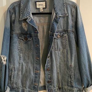forever 21 denim distressed jacket good condition